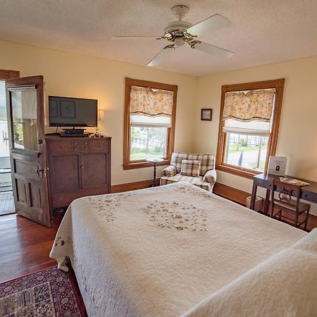 Night Swan Intracoastal Bed & Breakfast New Smyrna Beach Extérieur photo