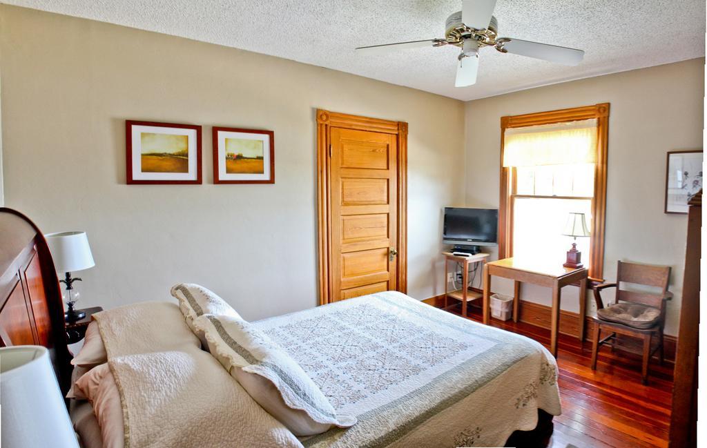 Night Swan Intracoastal Bed & Breakfast New Smyrna Beach Extérieur photo