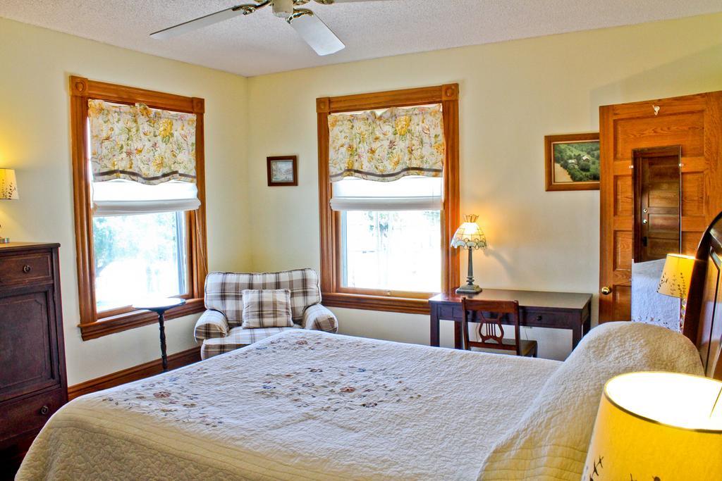 Night Swan Intracoastal Bed & Breakfast New Smyrna Beach Extérieur photo