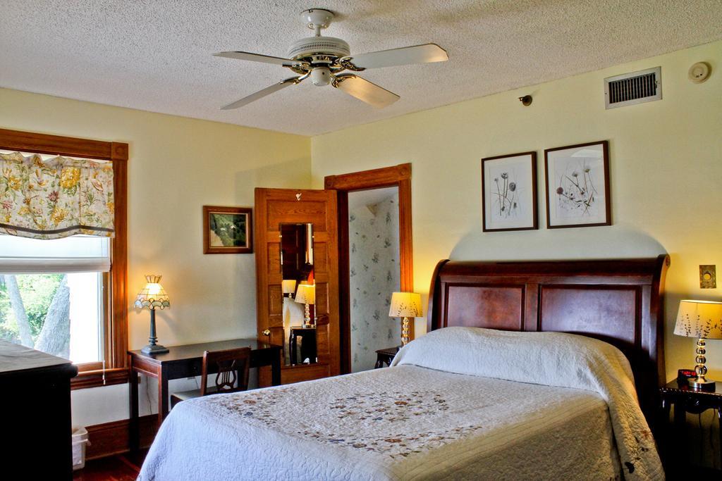 Night Swan Intracoastal Bed & Breakfast New Smyrna Beach Extérieur photo