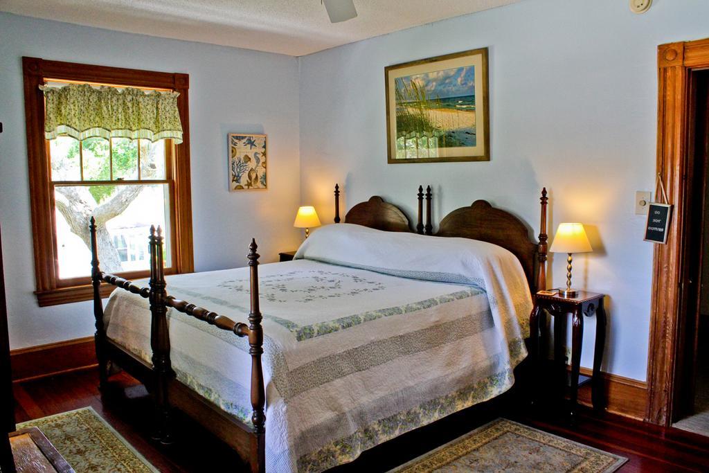 Night Swan Intracoastal Bed & Breakfast New Smyrna Beach Extérieur photo