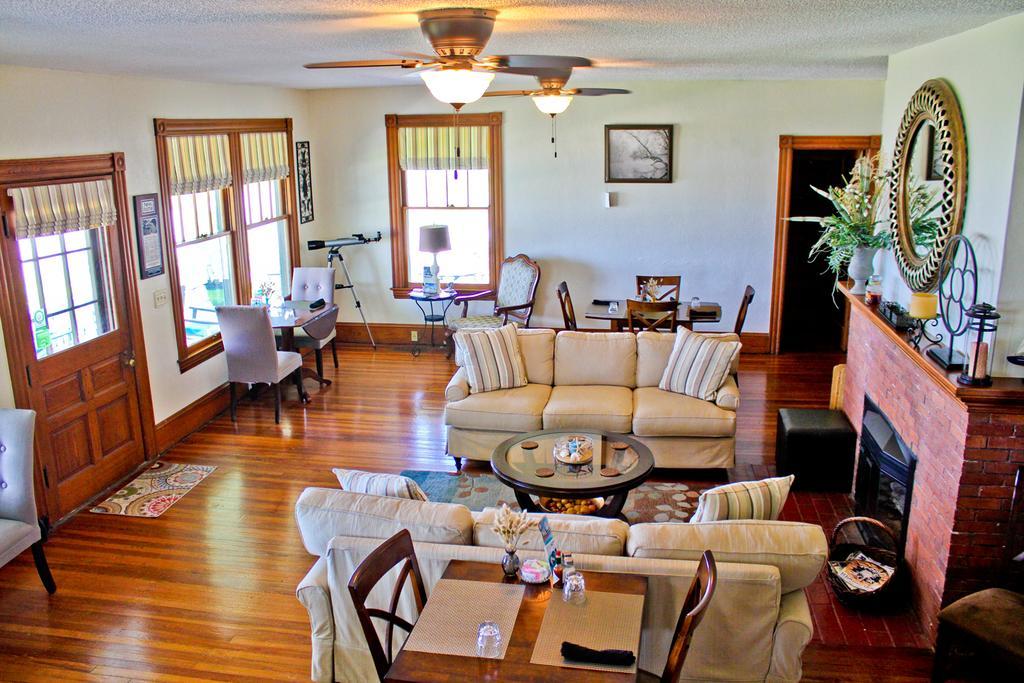 Night Swan Intracoastal Bed & Breakfast New Smyrna Beach Extérieur photo