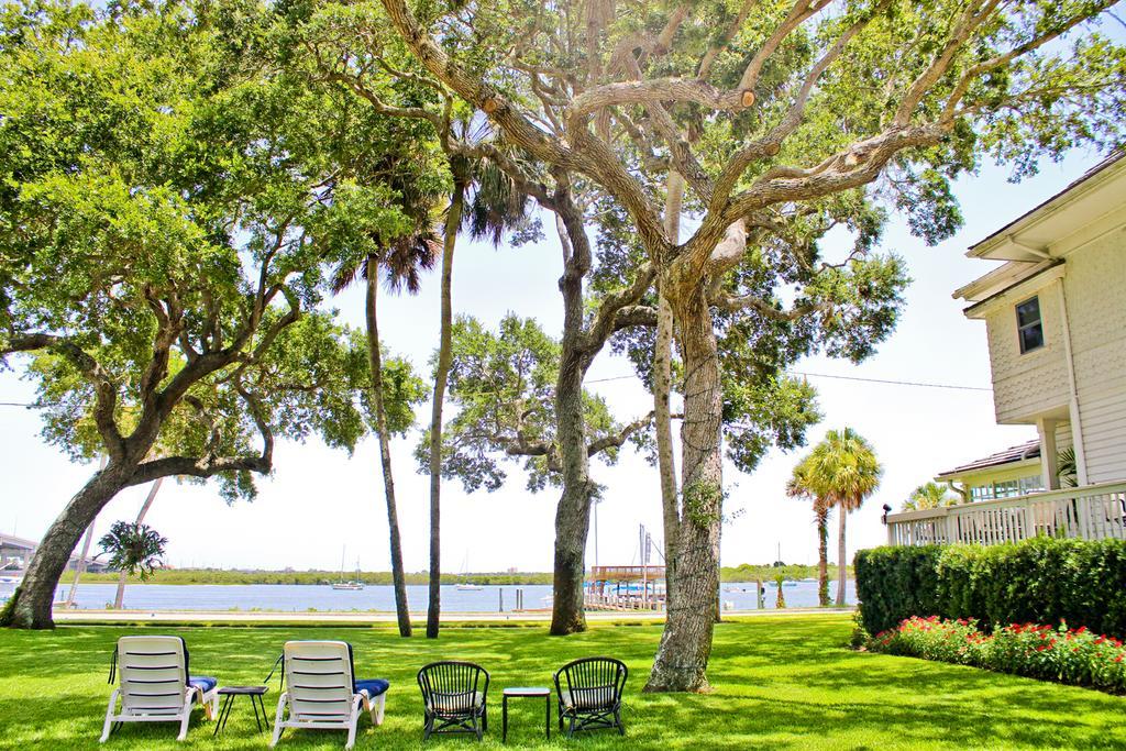 Night Swan Intracoastal Bed & Breakfast New Smyrna Beach Extérieur photo