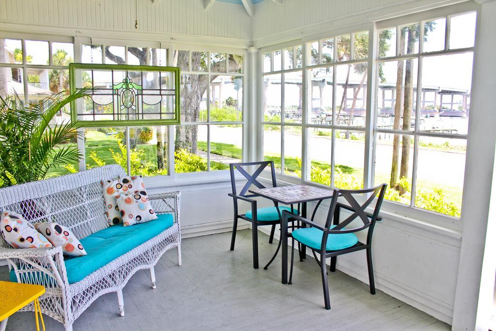 Night Swan Intracoastal Bed & Breakfast New Smyrna Beach Extérieur photo