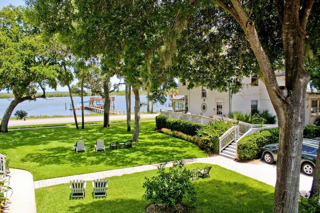 Night Swan Intracoastal Bed & Breakfast New Smyrna Beach Extérieur photo